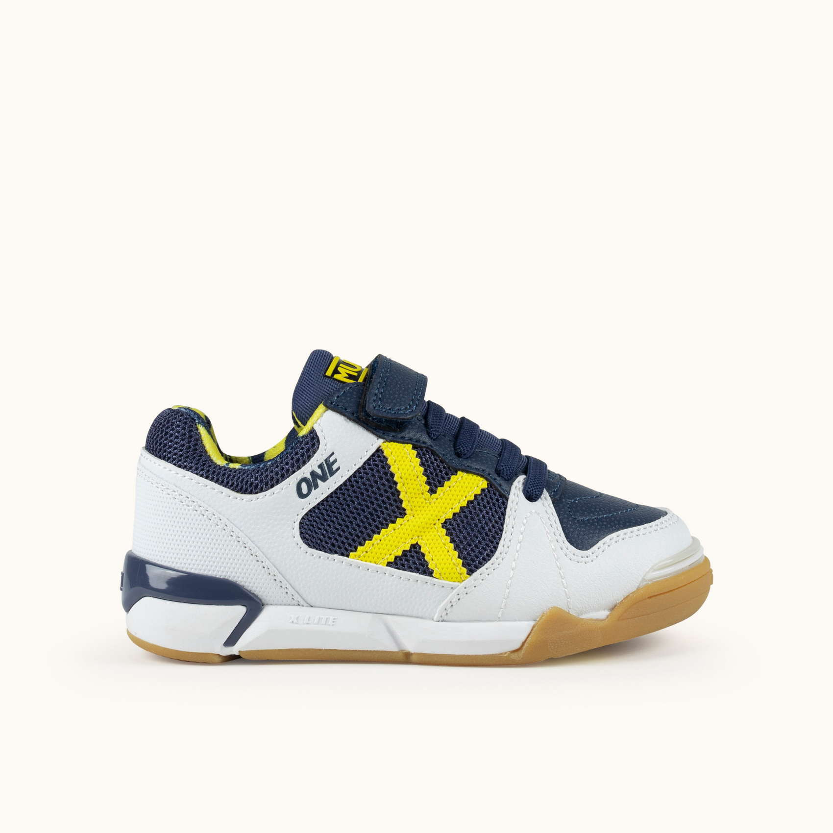 Zapatillas de fútbol sala para niños con velcro en azul y naranja MUNICH ONE KID VCO 80