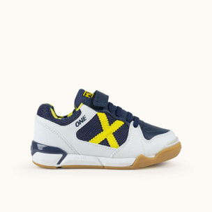 Zapatillas de fútbol sala para niños con velcro en azul y naranja MUNICH ONE KID VCO 80