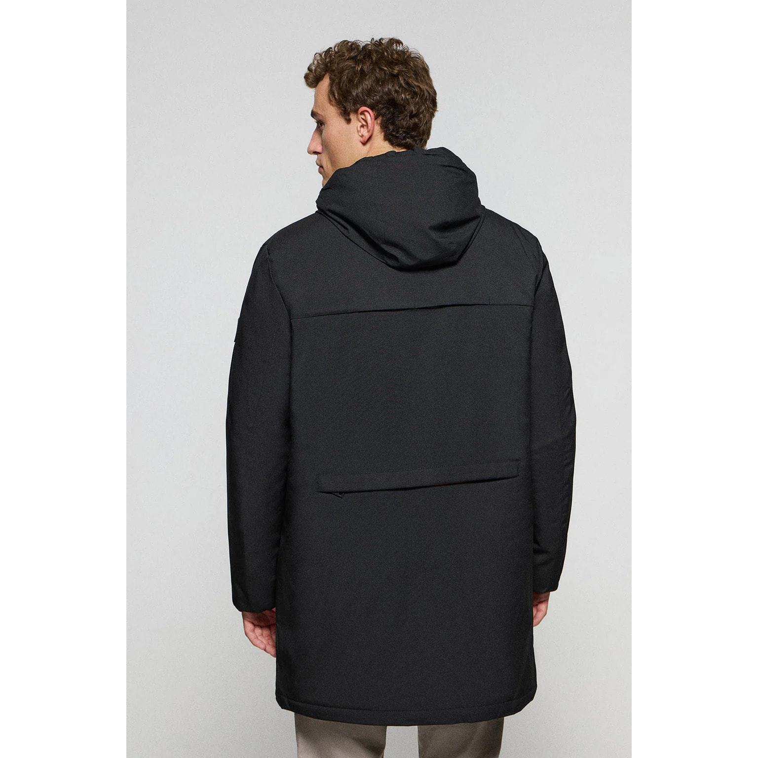 Cappotto nero trapuntato con cappuccio e toppa bicolore Polo Club