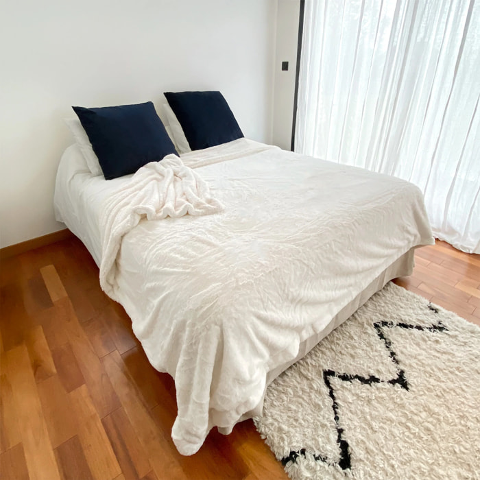 Couverture imitation "Lapin" - Cocoon Off White - 220x240cm - 610g/m²