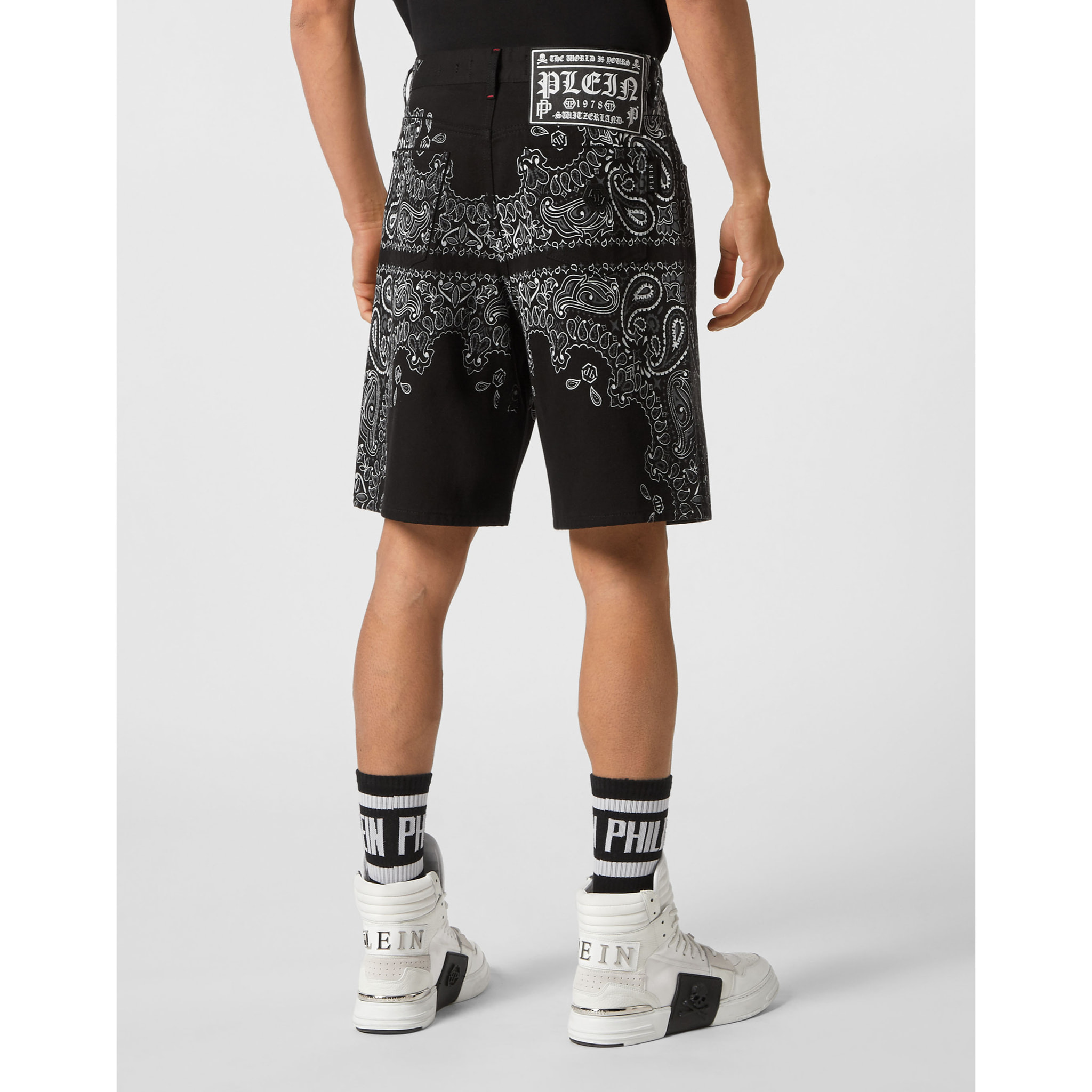 PHILIPP PLEIN Pantalones cortos PAISLEY