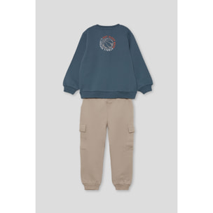 Conjunto niño sudadera petróleo y beige y pantalón jogger cargo, bolsillos laterales y puños elásticos | Color: Petroleo | Street Monkey