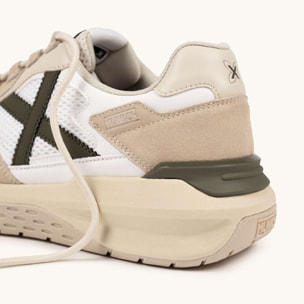 Zapatilla de Silueta Dinámica en Gris y Negro con Suela Técnica MUNICH NEXA 20