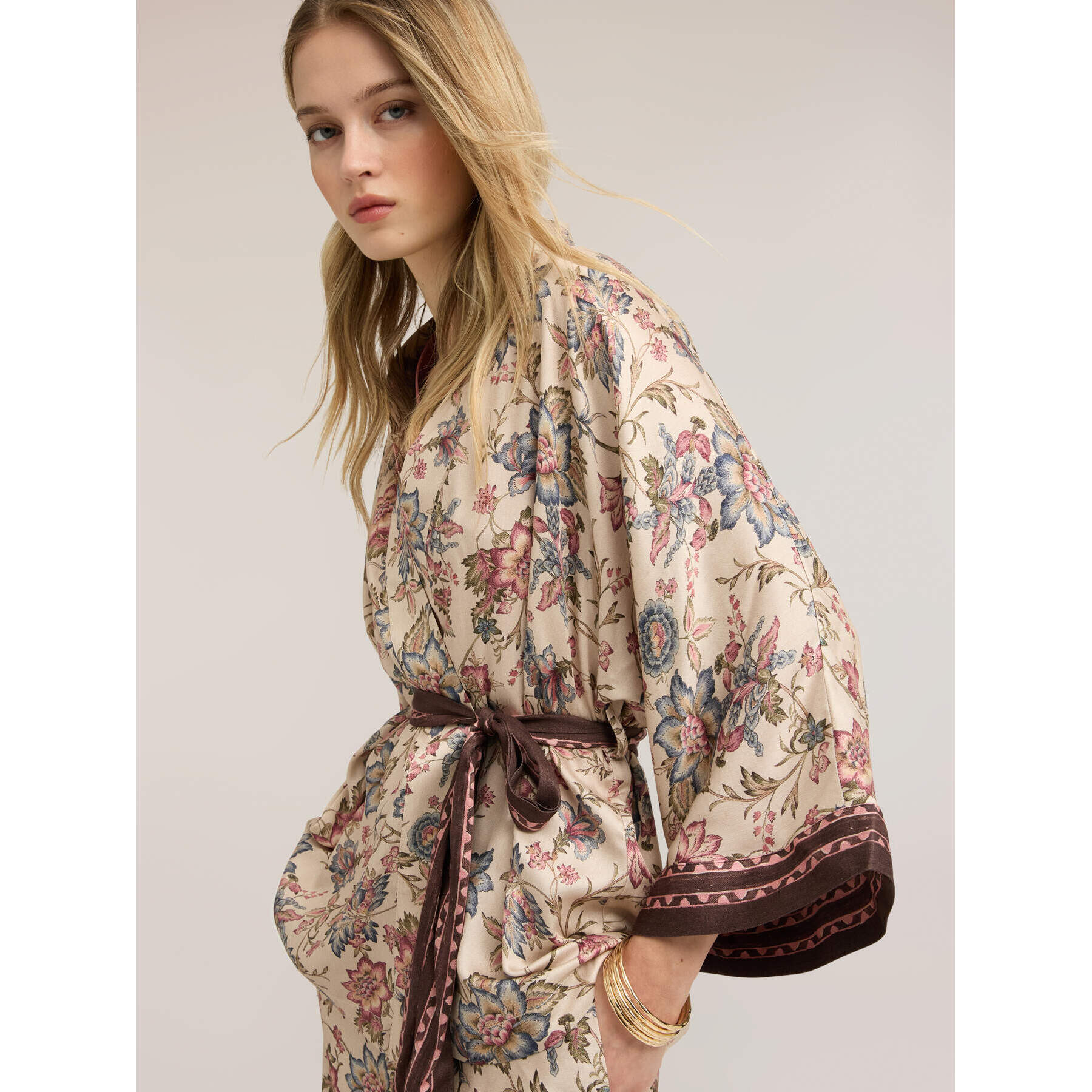 Motivi - Camisa kimono de satén con estampado - Rosa cipria