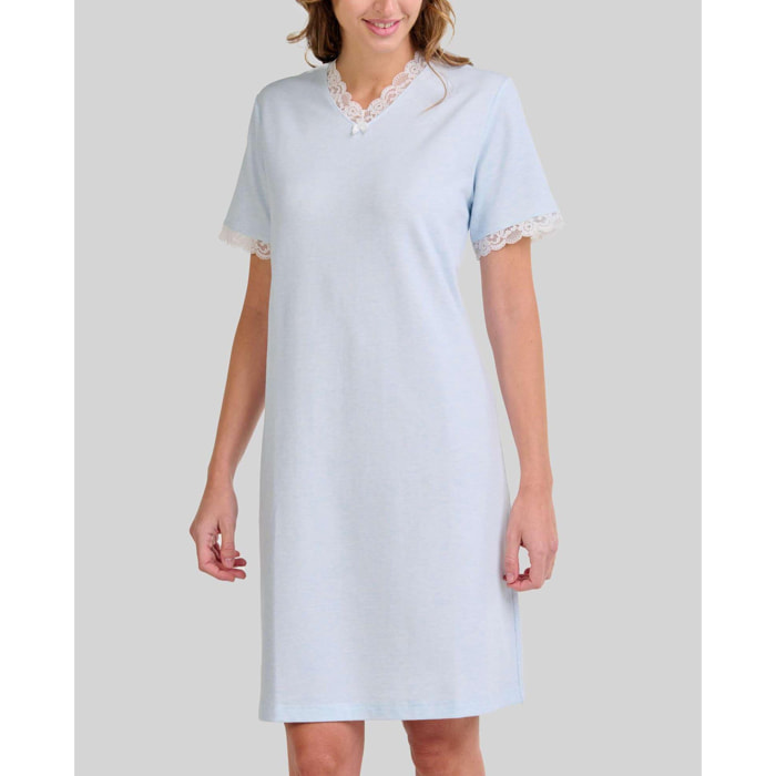 Camisón mujer con encaje escote en pico y clásica manga corta