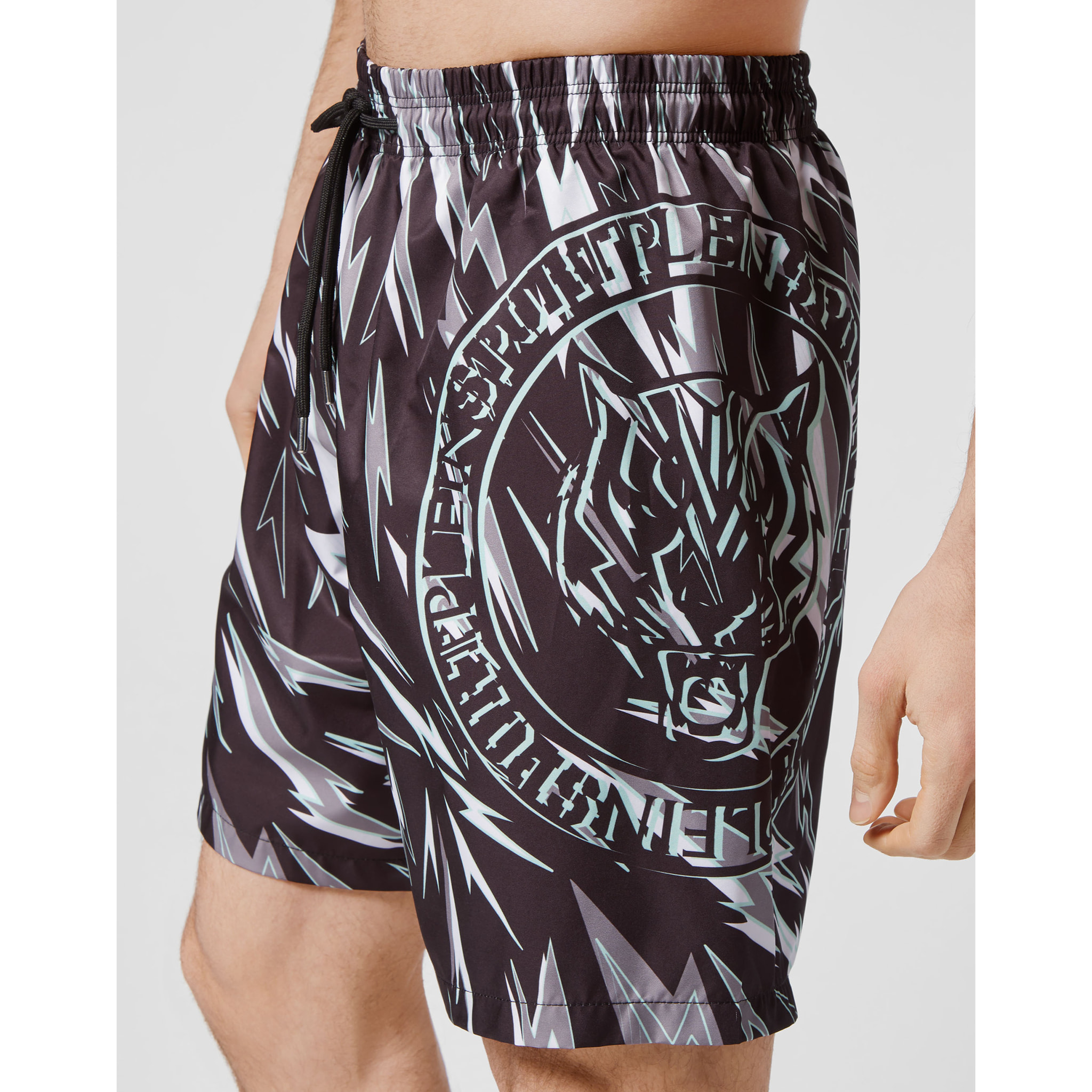 PLEIN SPORT Pantalones cortos TIGER