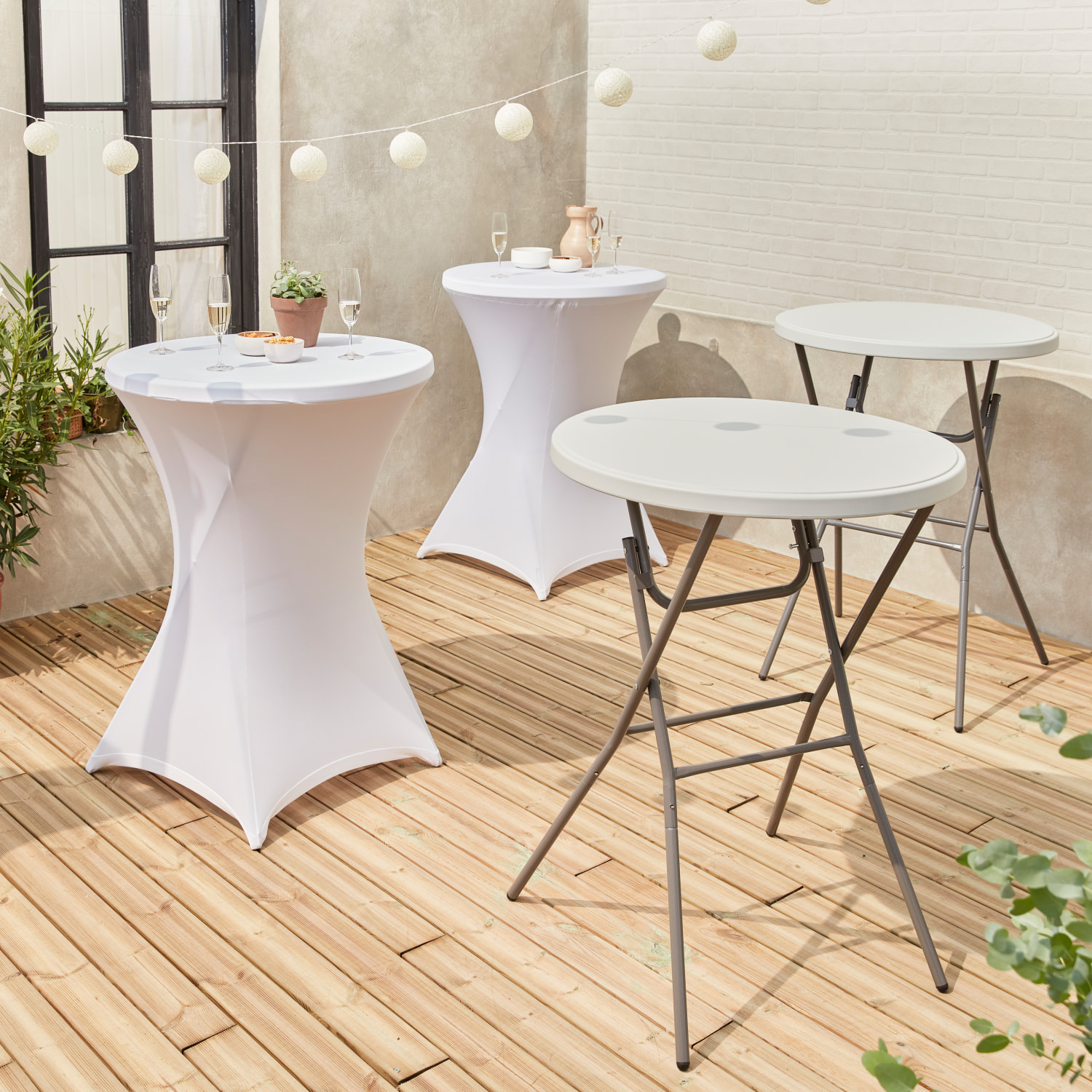 Lot de 2 tables hautes de réception – GALA – Mange debout. pliables. Ø80cm x 110cm +  2 housses en polyester. blanches