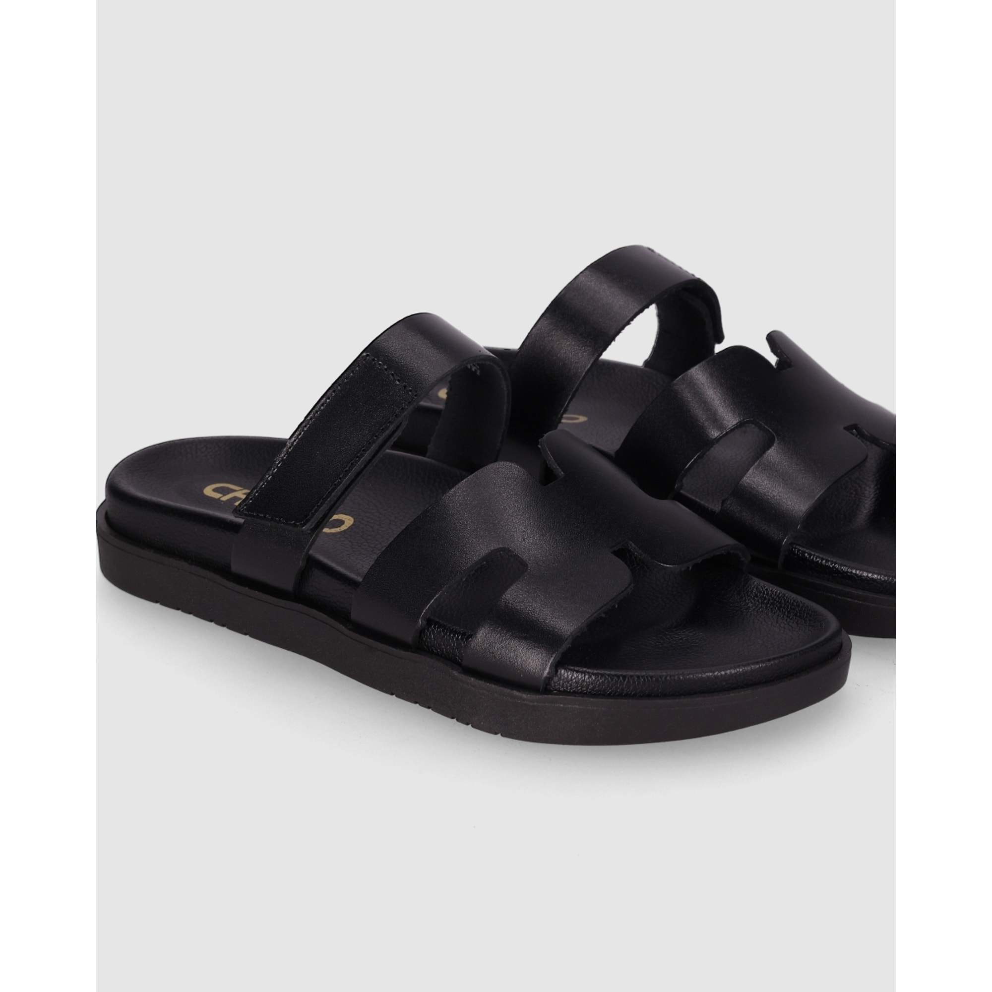 Sandalias de Piel - Negro - Tacón: Bajo