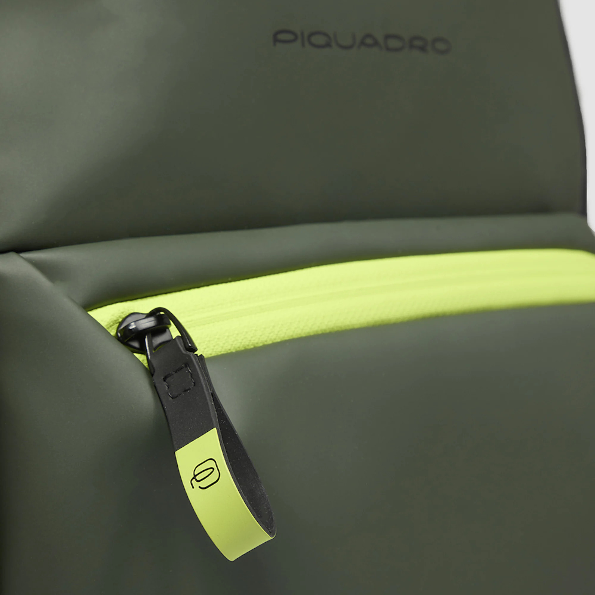 Piquadro Zaino resistente all'acqua porta pc 14