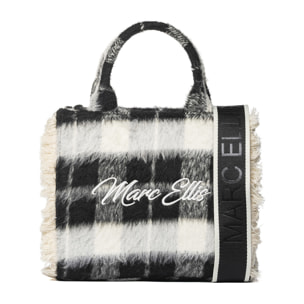 Marc Ellis Borsa a spalla