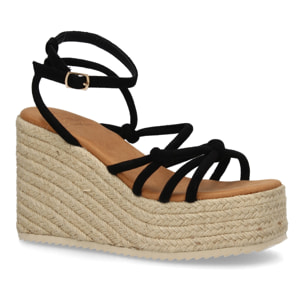 Sandalias de cuña con tiras cruzadas