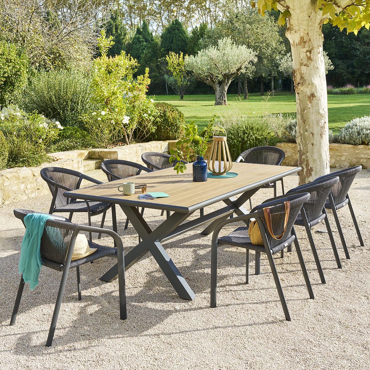 Table de jardin "Axiome" eucalyptus & graphite 8 places