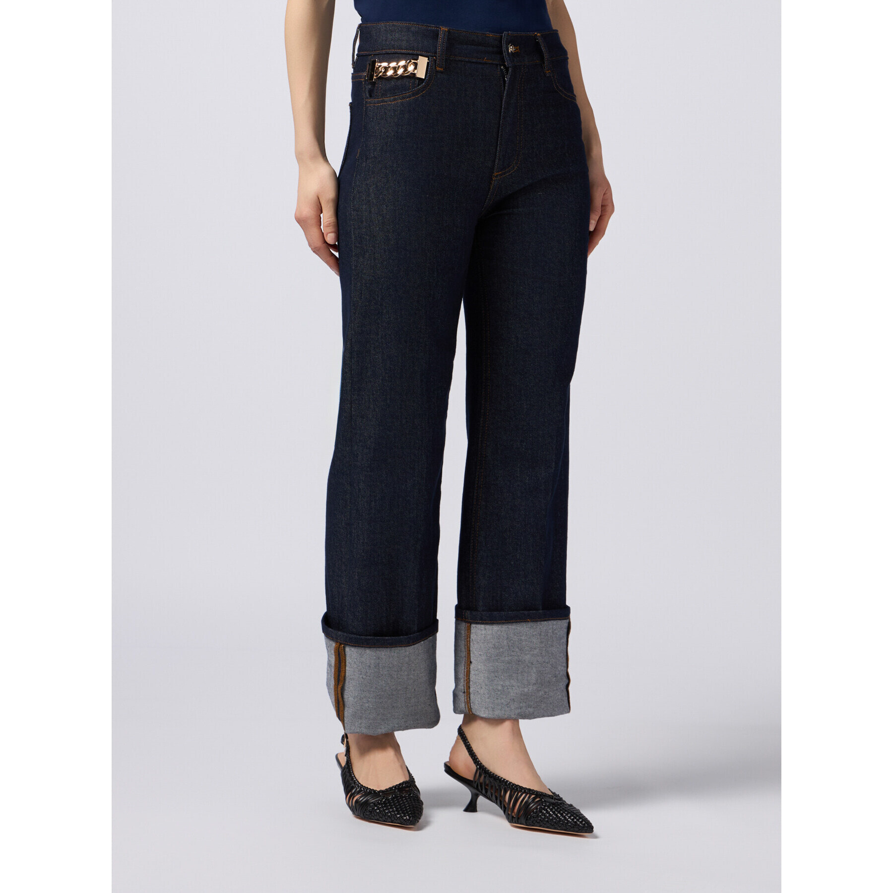 Oltre - Jeans palazzo in denim con fibbia gioiello - Blu