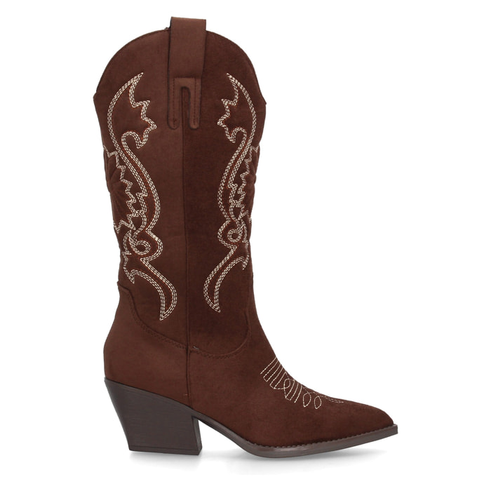 Bota cowboy de caña alta con bordados