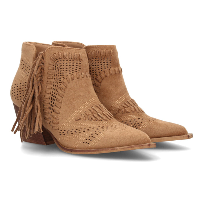 Botín cowboy calado con flecos para mujer