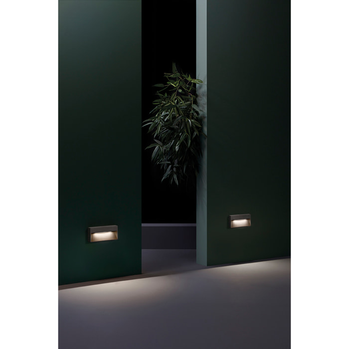 LEDS·C4 Empotrable De Pared Ip66 Arc Led 9W Blanco Cálido - 3000K On-Off Cemento 404Lm