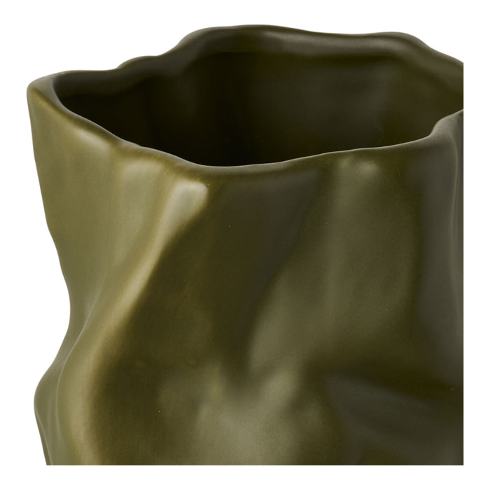 Vaso in ceramica verde oliva con forma organica scultorea ø15x25,5 cm