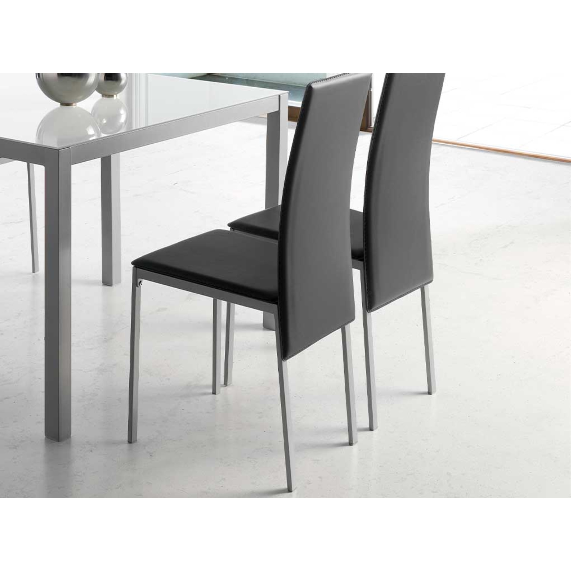 Set 4 sillas LYON - 41x47x86cm