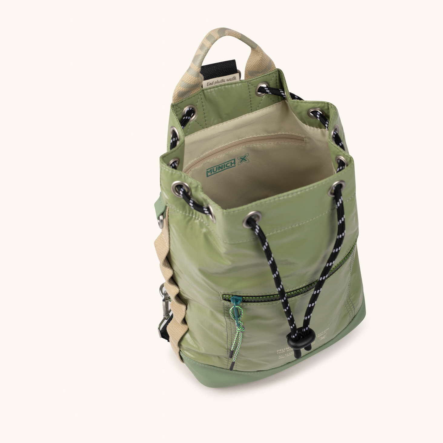 Mochila Saco Adaptable en Poliamida Reciclada DEEP RECYCLED DRAWSTRING BACKPACK KHAKI