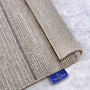 Tapis exterieur motif simple, structure robuste, idéal extérieur