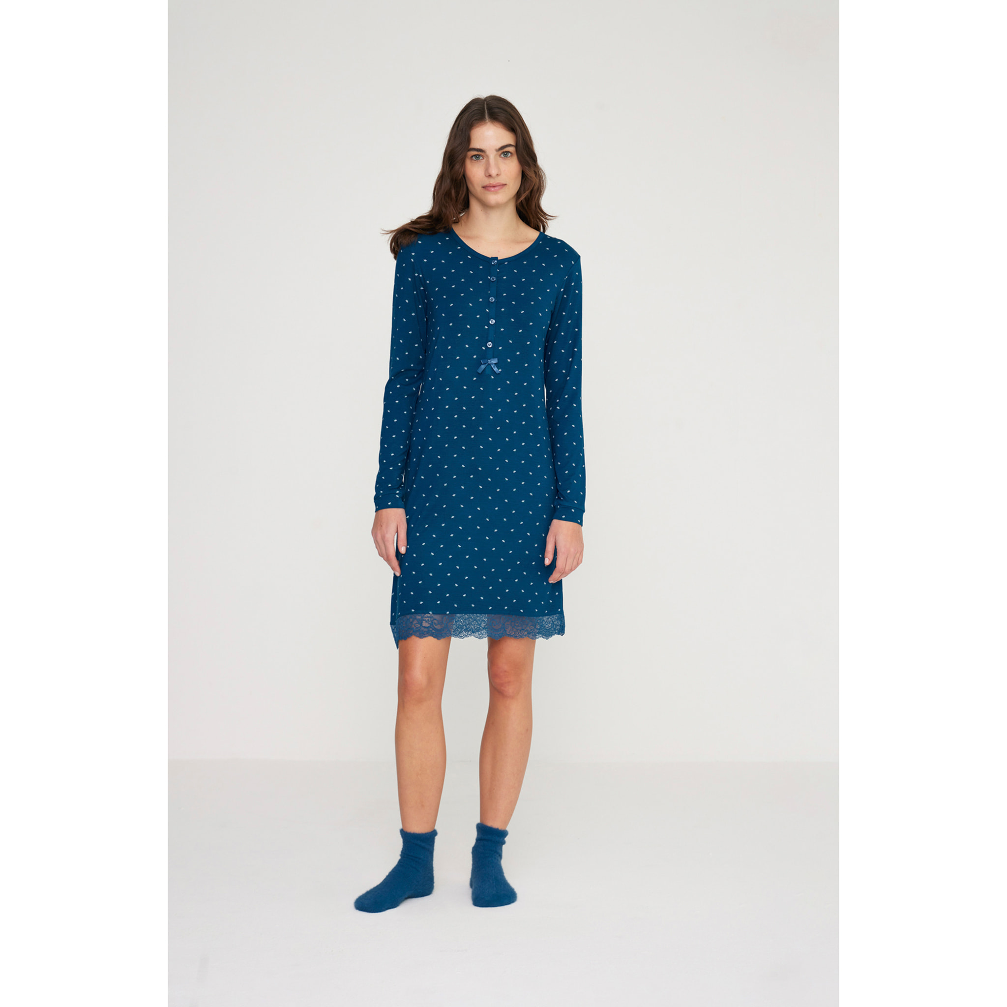 Camicia da notte donna florencia in modal con collo cinque bottoni Noidinotte