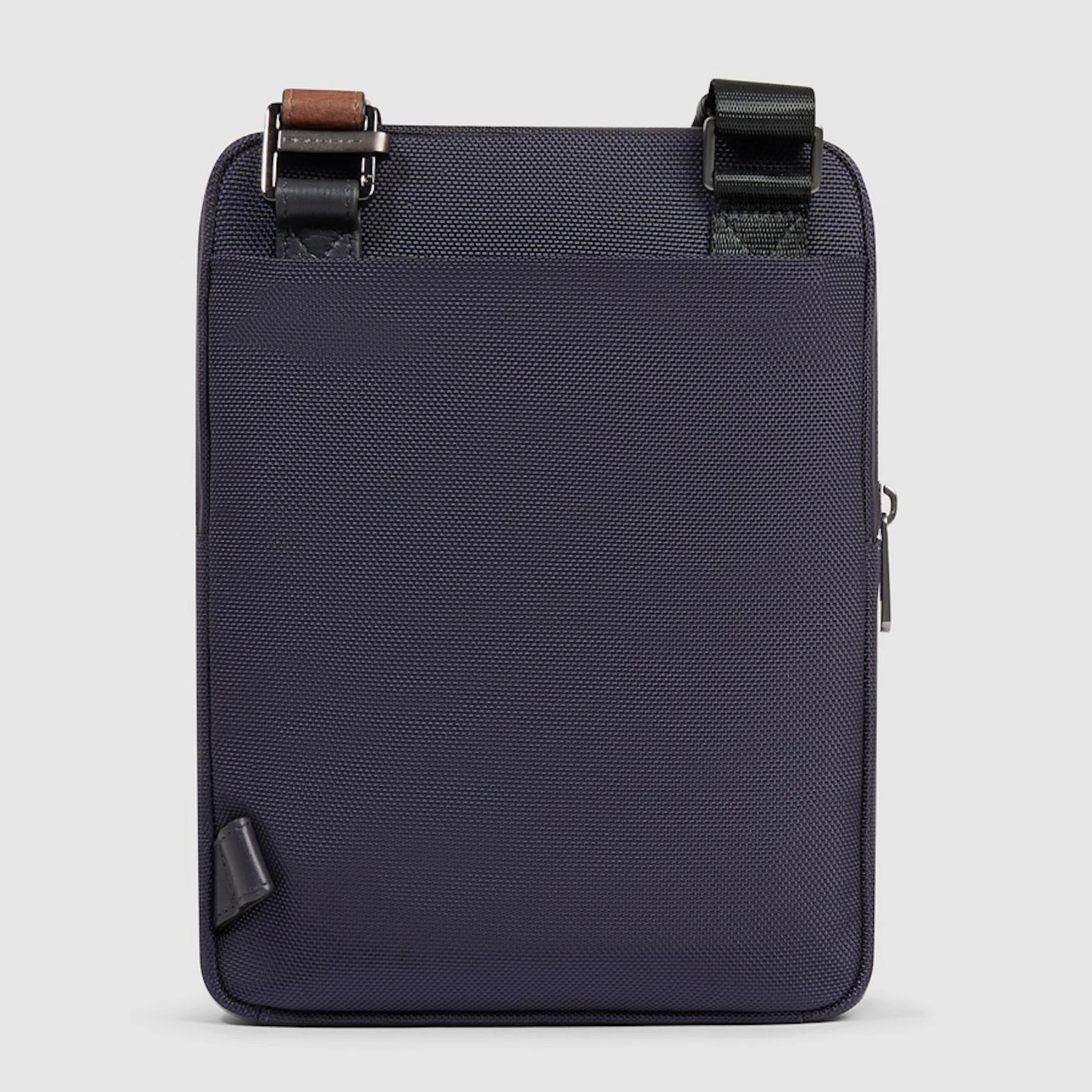 Piquadro Borsello porta iPad® in tessuto riciclato e pelle con tasca per AirPods®