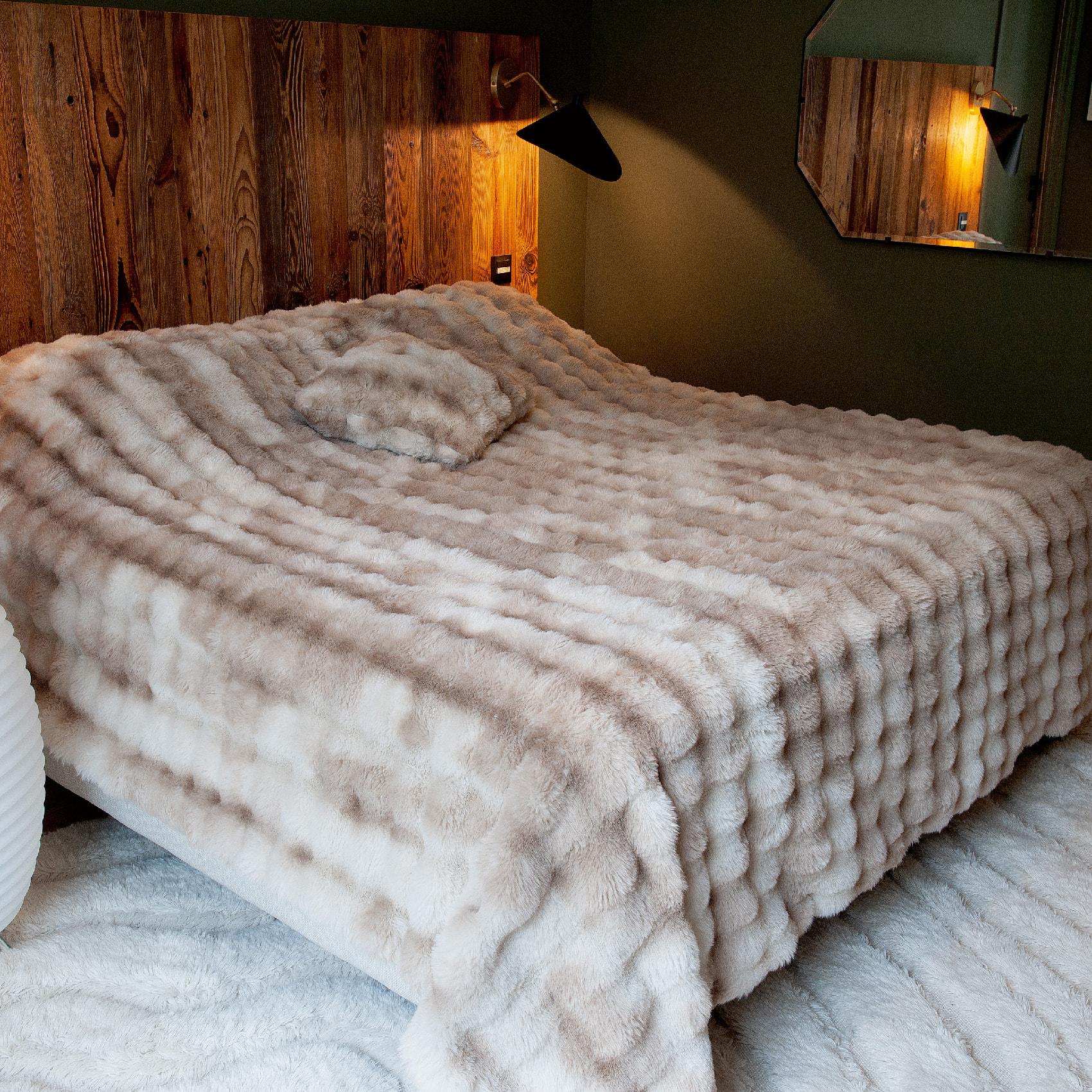 Plaid ou Jeté de Lit Imitation Fourrure Doux - Marron Brun