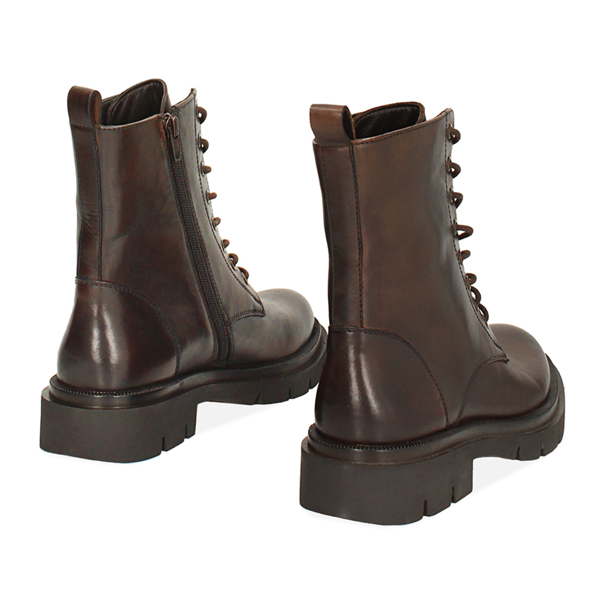 Anfibi in vera pelle testa di moro con suola carrarmato
