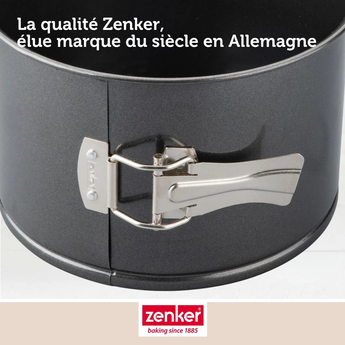 Moule à panettone à charnière 18 cm Zenker Black Metallic