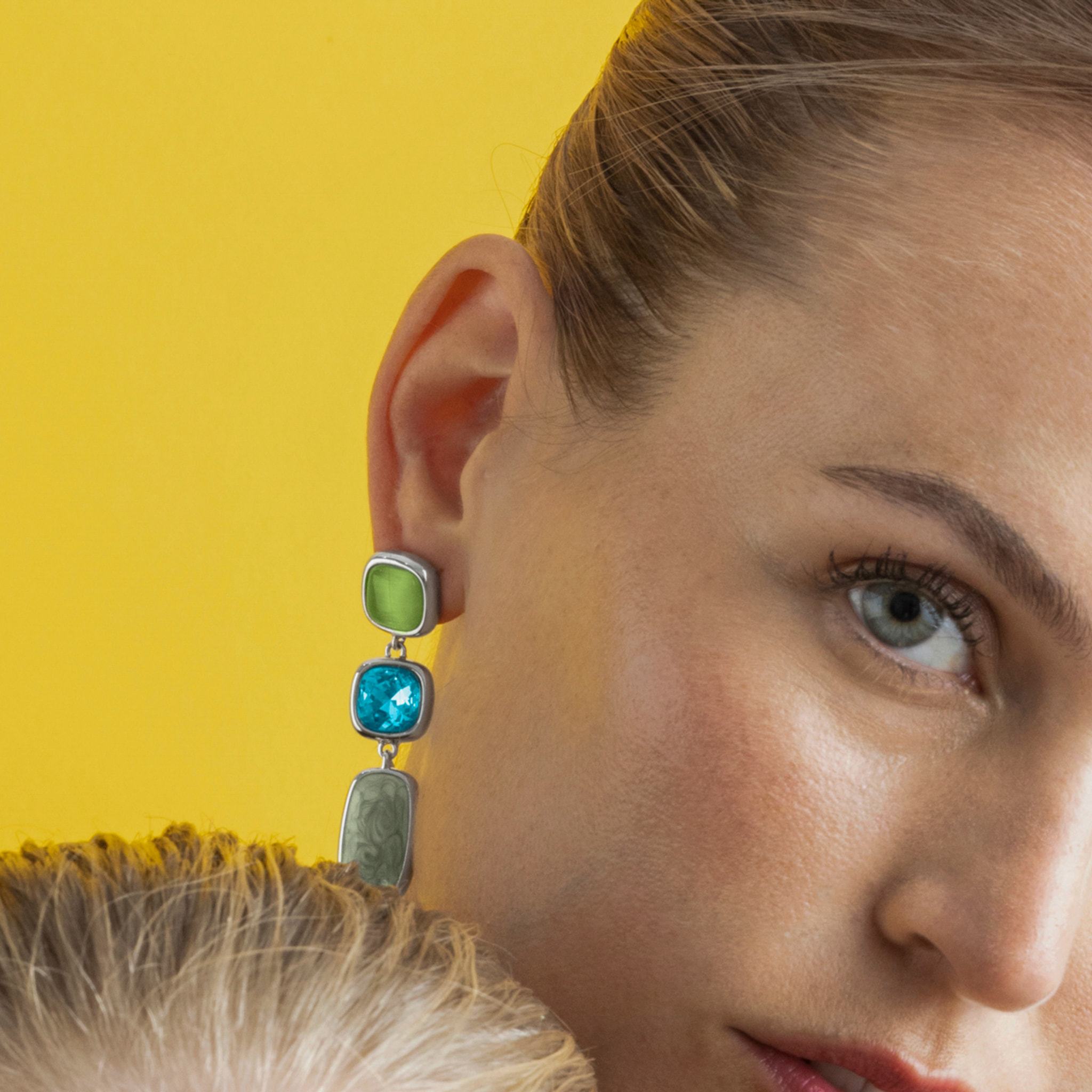 Pendientes con Ojo de Gato Verde acabado plata