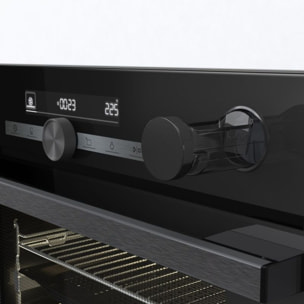 Four encastrable fonction vapeur HISENSE O643PG