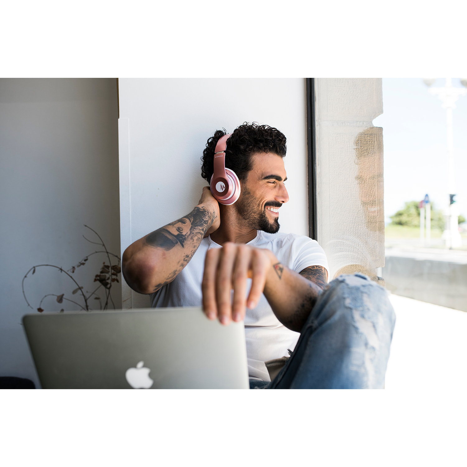MAGNUSSEN H2 HEADPHONES en color Rosa