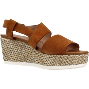 Sandalias Mujer de la marca GEOX  modelo D LIPARI E MARRON