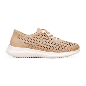 Zapatillas cuero en piel cortadas con láser