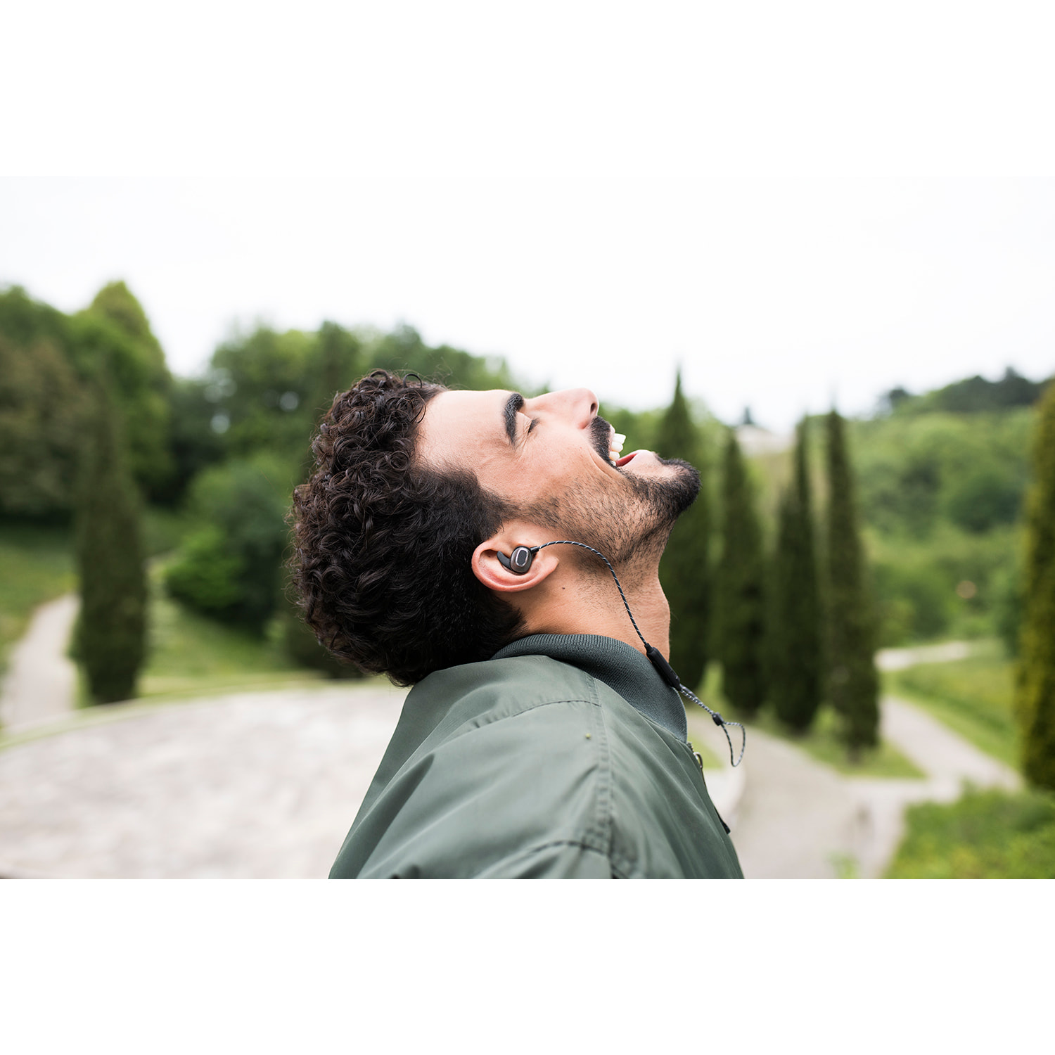 MAGNUSSEN M4 EARPHONES en color Negro