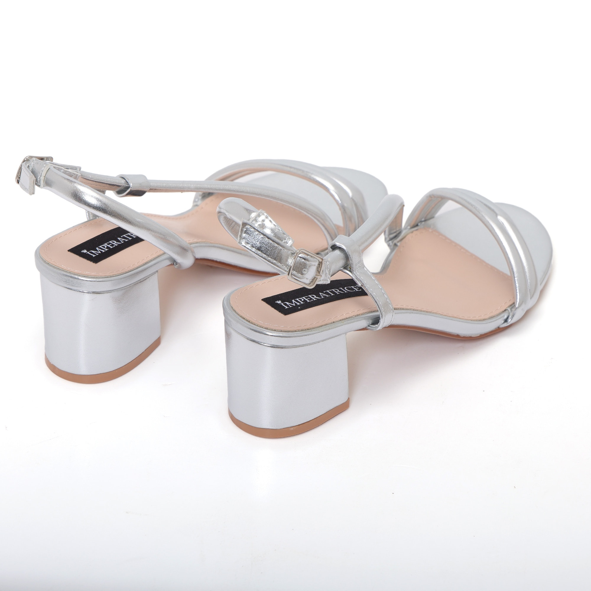 Sandali in simil pelle con tacco comodo