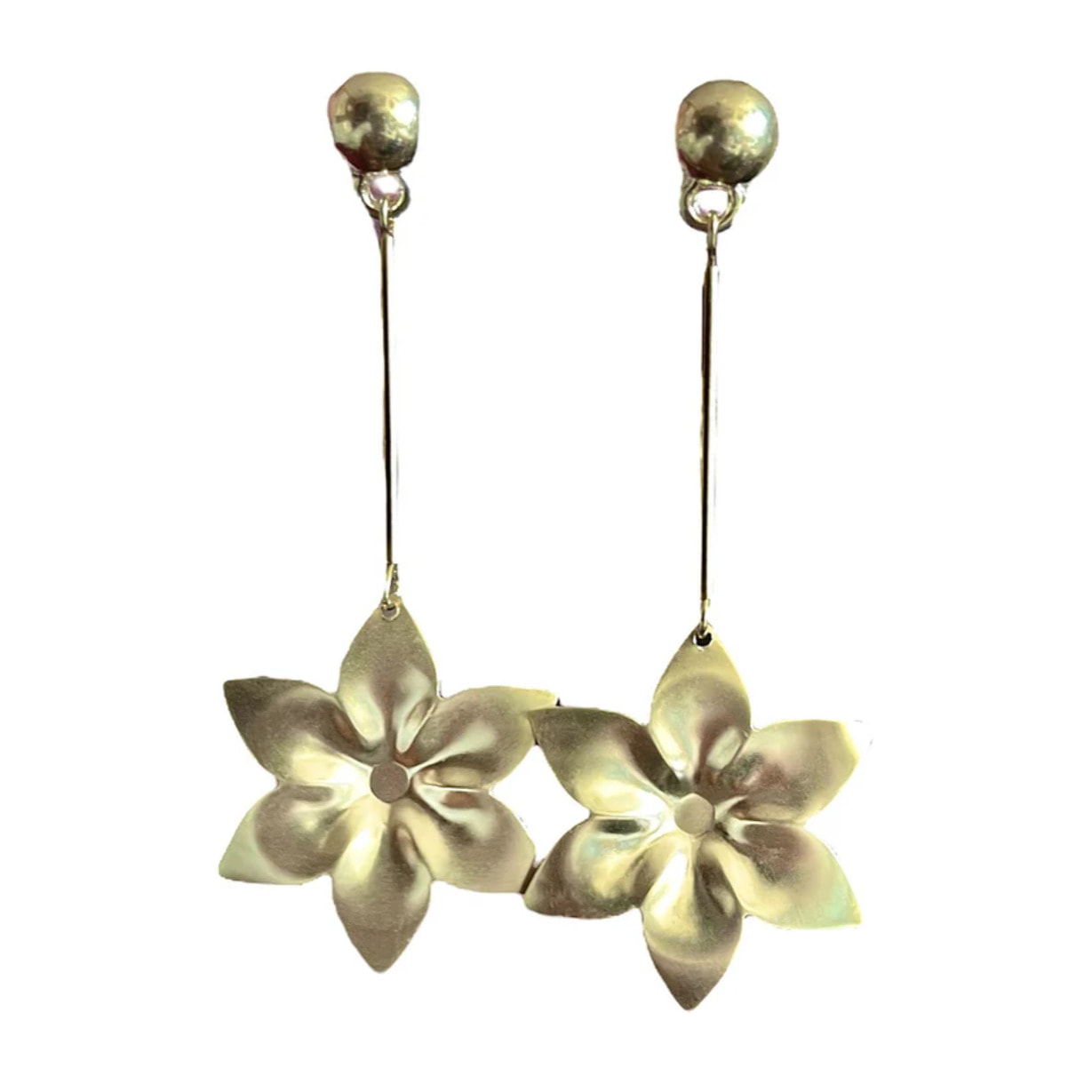 Pendiente largo Flor y tubo latón dorado