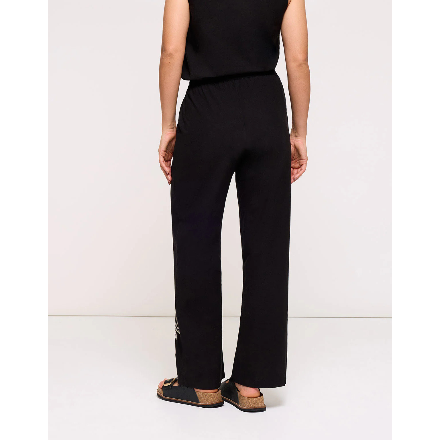 Pantalón Largo Bordados Negro - Panmore