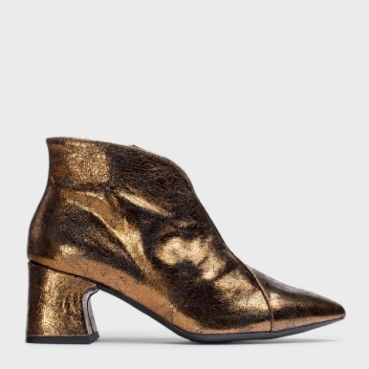 Botín ELIOT Oro. Tacón: 6cm