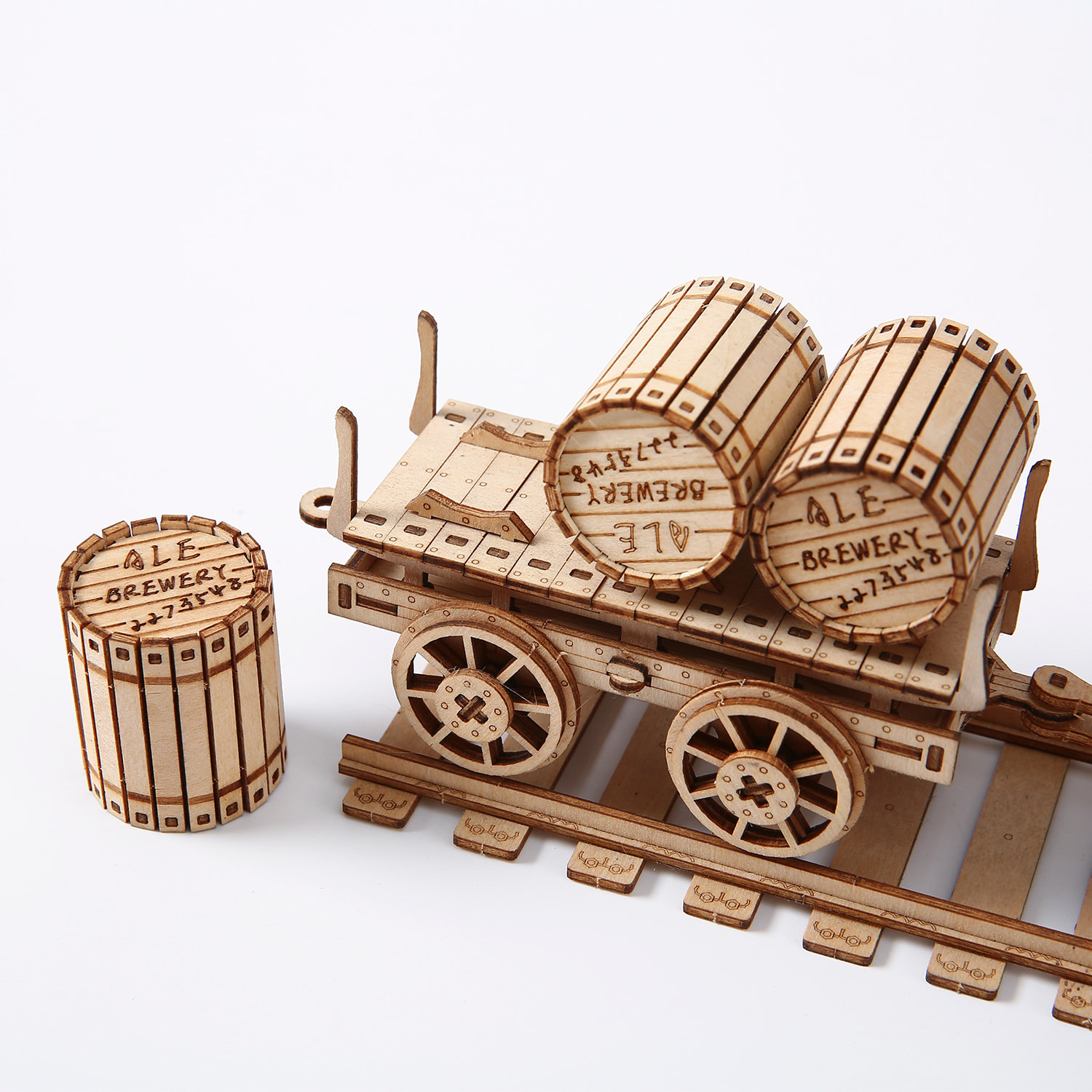 Maqueta de Madera 3D, diseño de Vagón del vino con movimiento mecánico. 278 piezas.