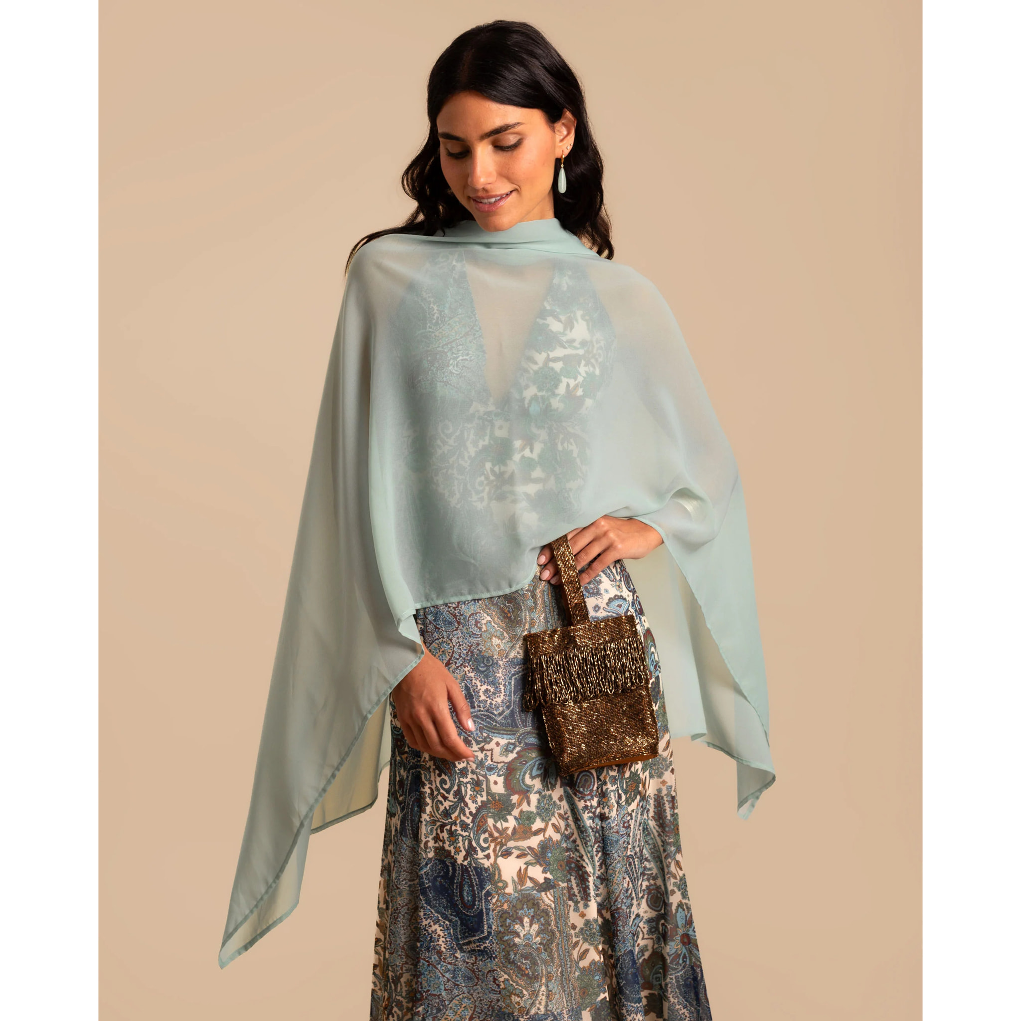 Echarpe de mujer elegante.