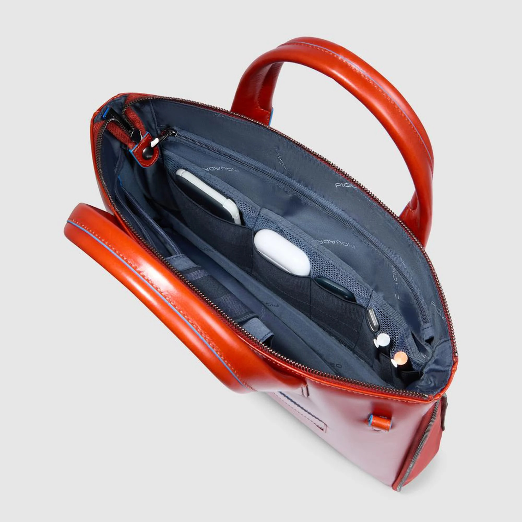 Piquadro Borsa porta pc e iPad® in pelle personalizzabile con protezioni antiurto e RFID