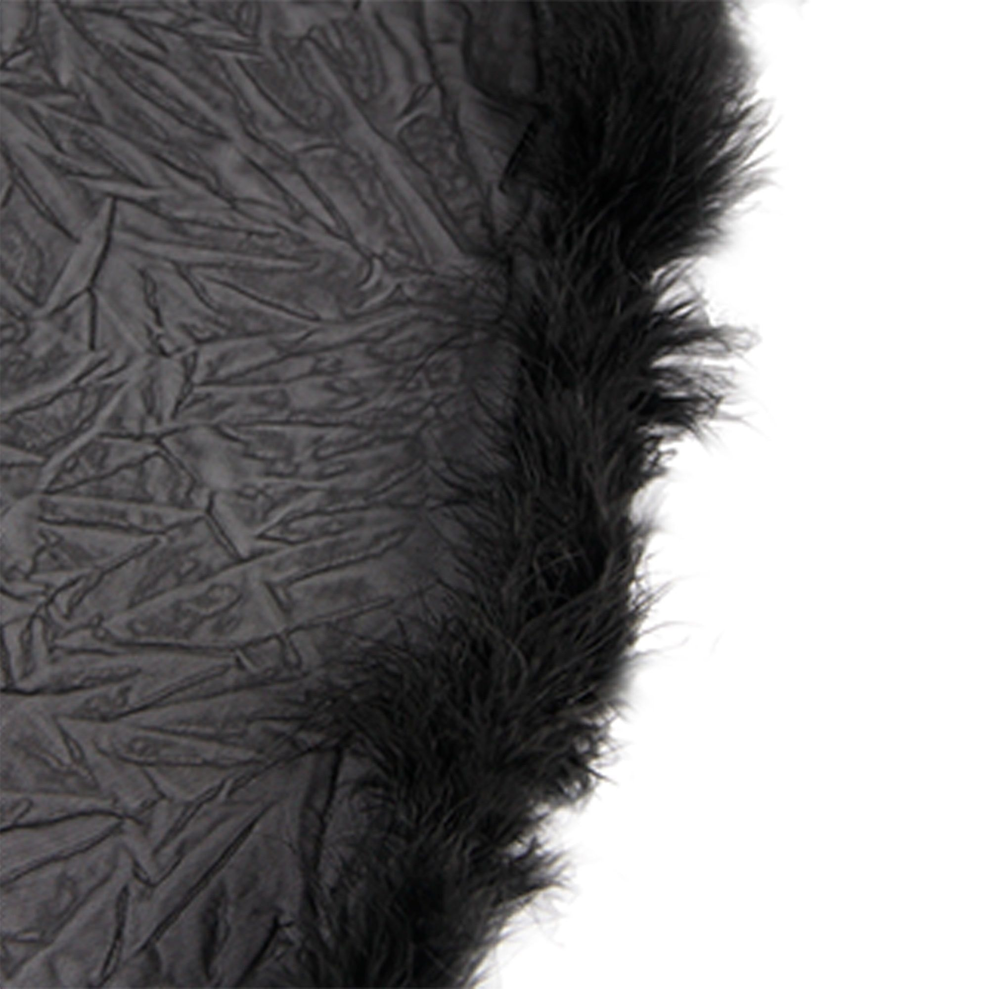 Bata transparente con ribete de felpa negra con cinturón