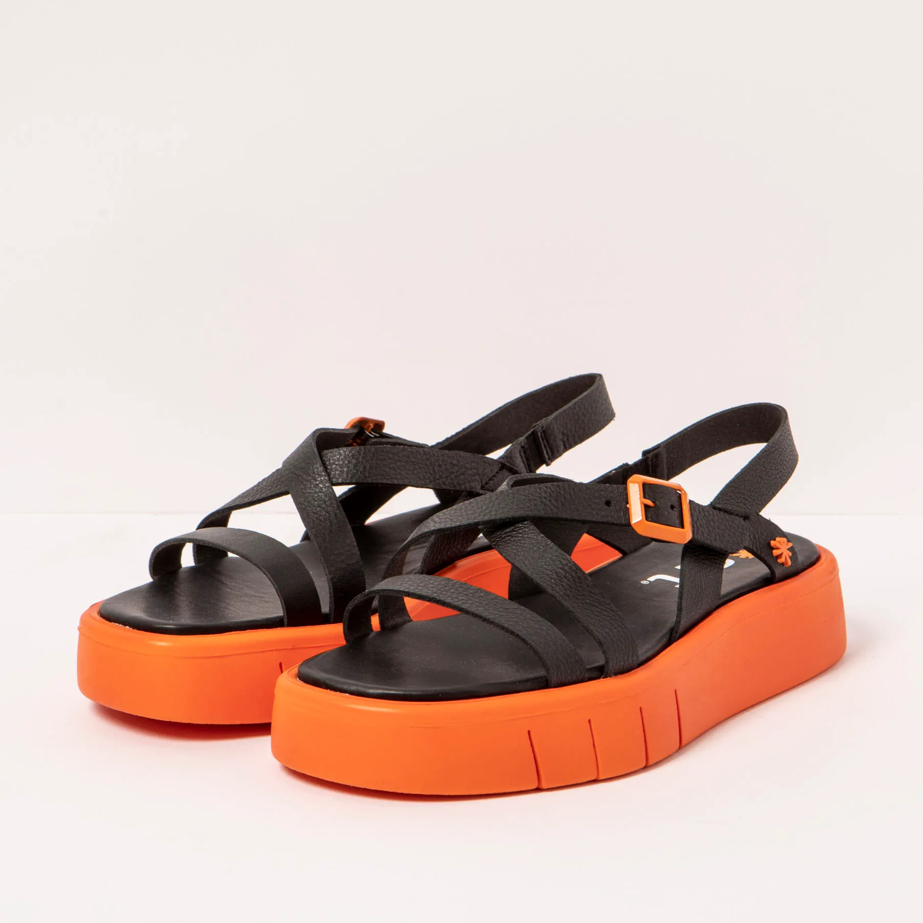 Sandalias 1853 NAPPA BLACK-ORANGE/ MALAGA color Black-orange