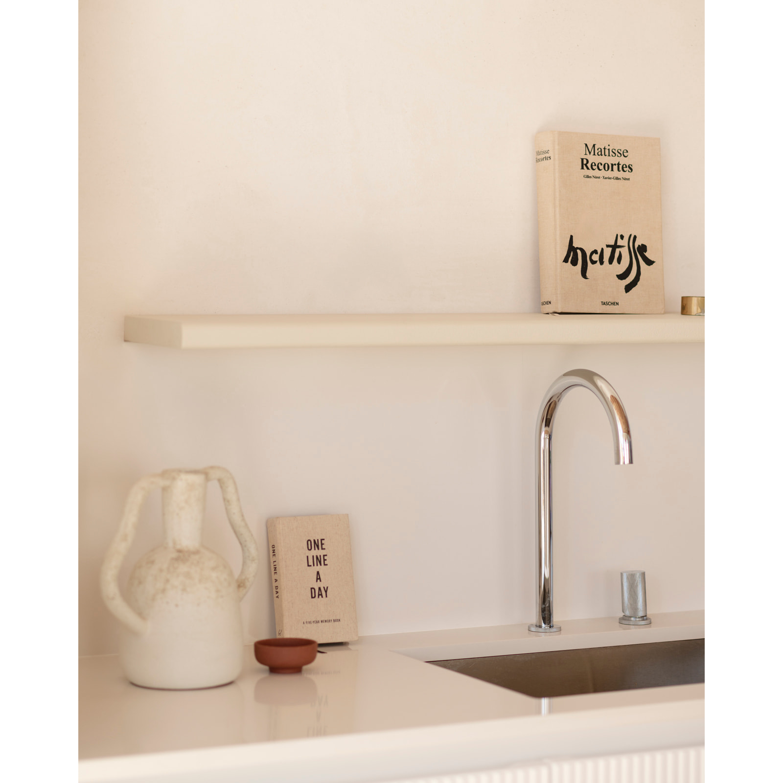 Estante de microcemento en varias medidas