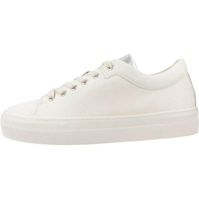 Sneakers de  Mujer de la marca GEOX  modelo D CLAUDIN BEIS