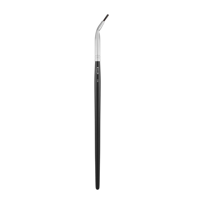 E16 BRUSH EYELINER OBLIQUE Pennello eyeliner