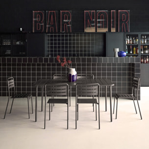 Table de jardin métal + 6 assises traitement antirouille. lattes et bords arrondis