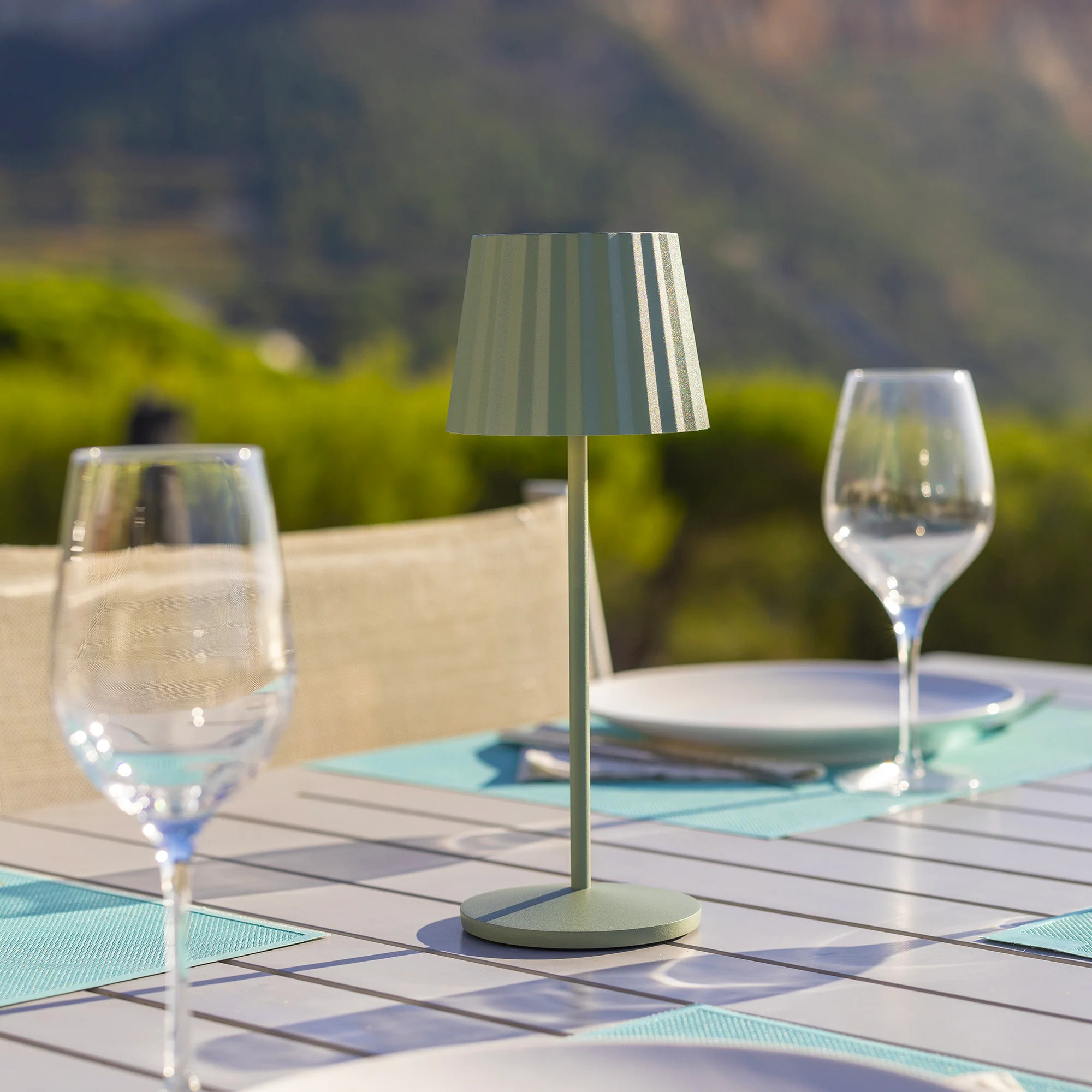 Lampe de table sans fil ABBY Vert H30cm