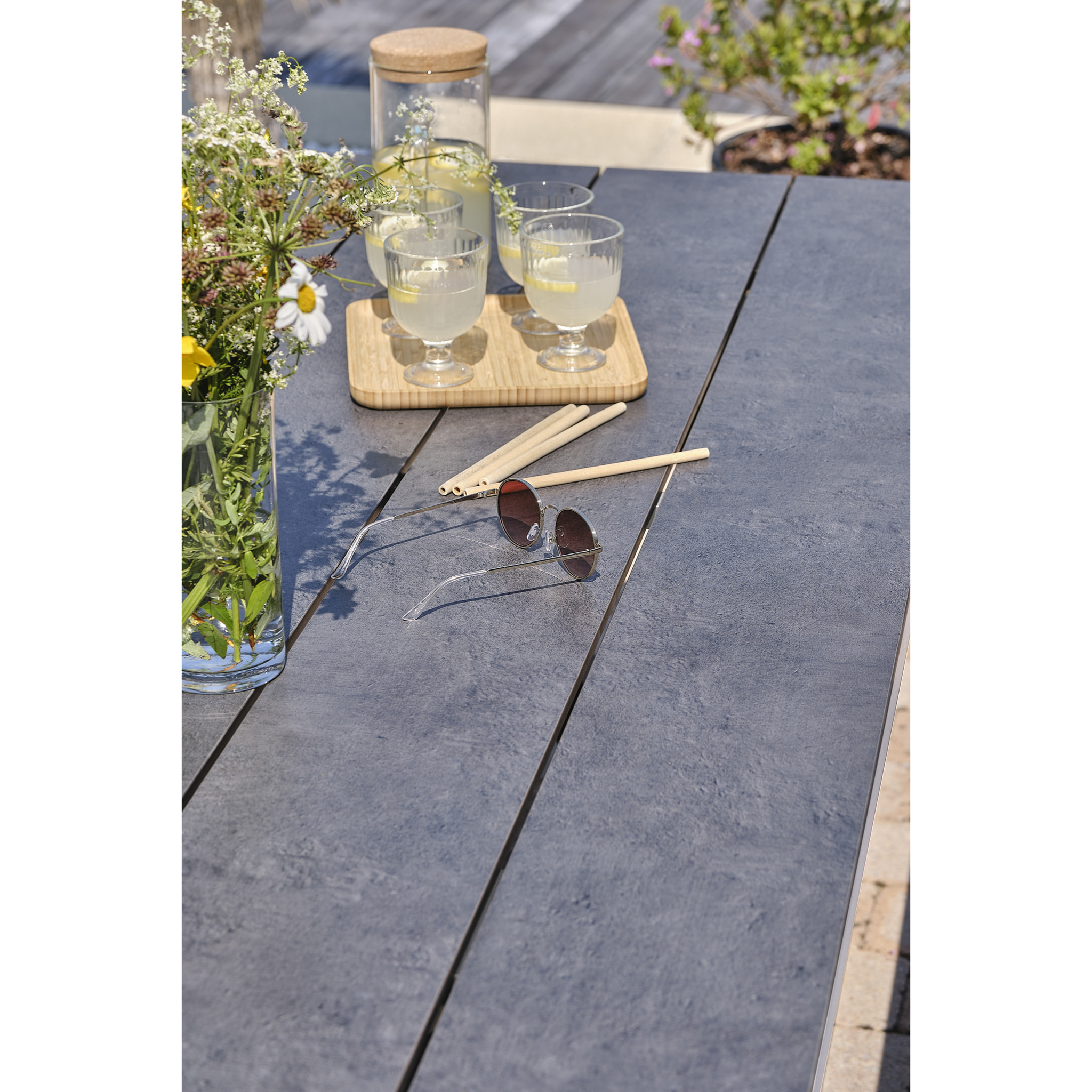 ANNECY - Table de jardin en aluminium et plateau HPL
